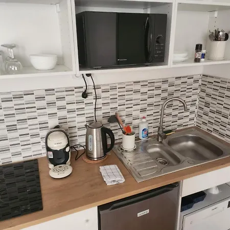 Pied A Terre Confort Apartment *