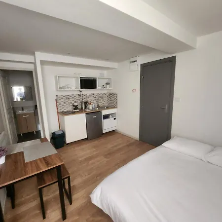 Pied A Terre Confort Daire